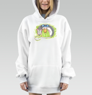 Девочка спит с большой крыстой на траве нежная сцена отдыха, Hoodie Mjhigh Dig, оверсайз, утепленная
