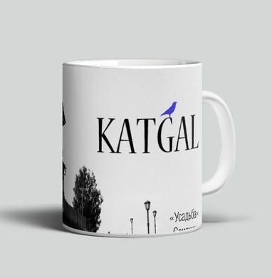 Старинная деревянная усадьба на холме в черно белом - Магазин футболок KatGal - Дизайнерские принты