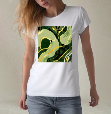 Золотые изгибы на зеленом анималистичном фоне / Golden curves on green animal background, Футболка женская белая 180гр