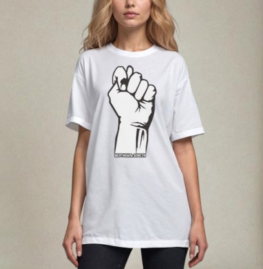 Raised Fist / Поднятый кулак символ сопротивления и вертикаль власти плакат, Футболка / Унисекс / Оверсайз / Белая / C принтом