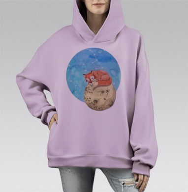 Спящий рыжий лисёнок на луне среди звёзд, Hoodie Mono Fiolet, оверсайз, утепленная