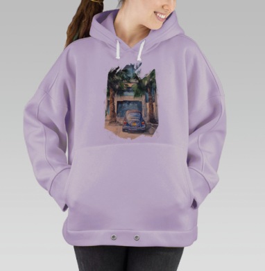 Городская сцена с синим Фольксваген Жуком, Hoodie Oversize Fiolet