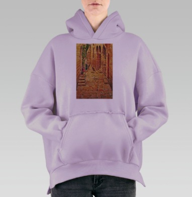 Узкая старинная улочка в акварели с красной дверью, Hoodie Oversize Fiolet, утепленная